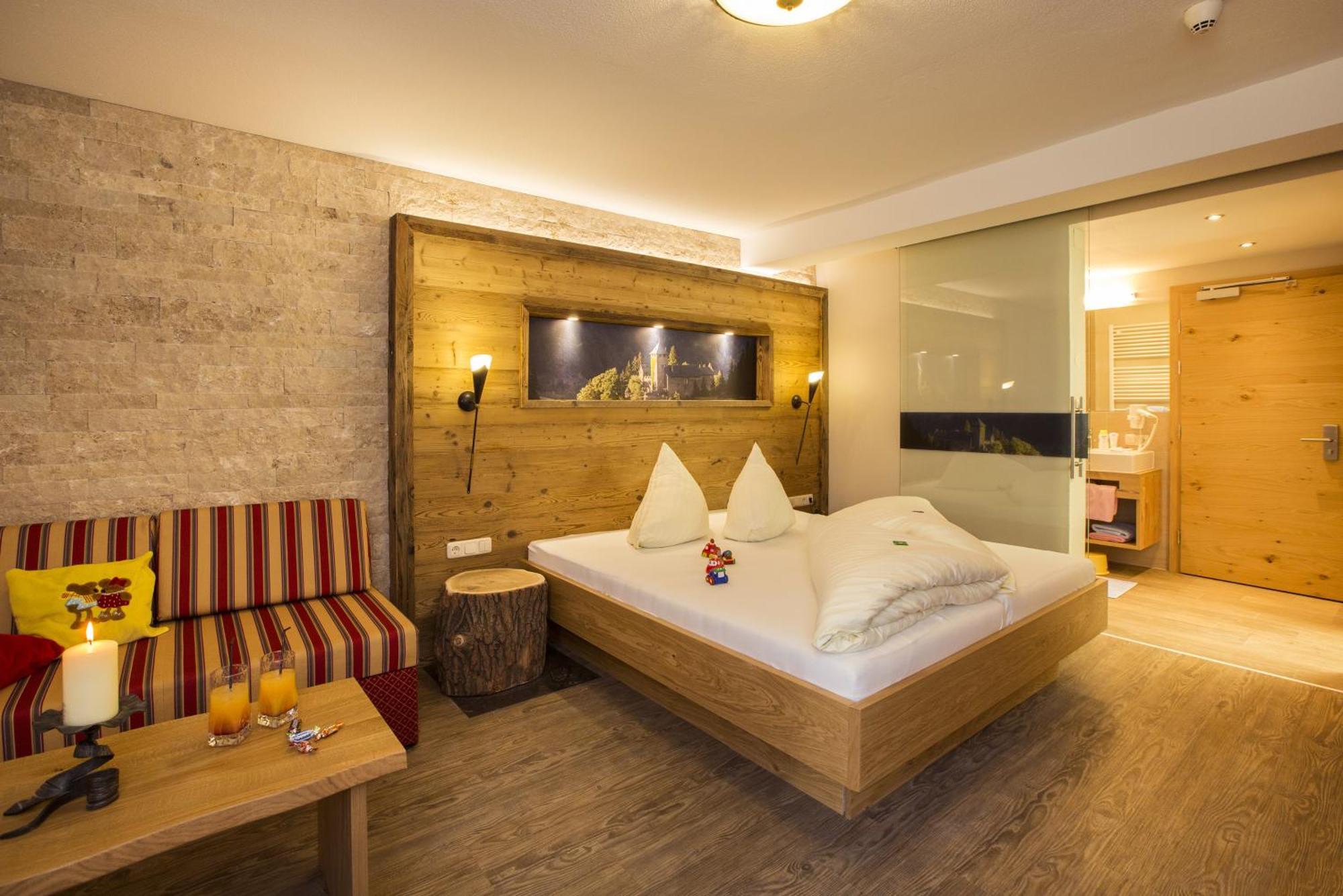 Kinderhotel Laderhof Ladis Rum bild
